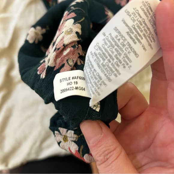 Madewell Floral Blouse - Green and Red - Picture 4 of 5